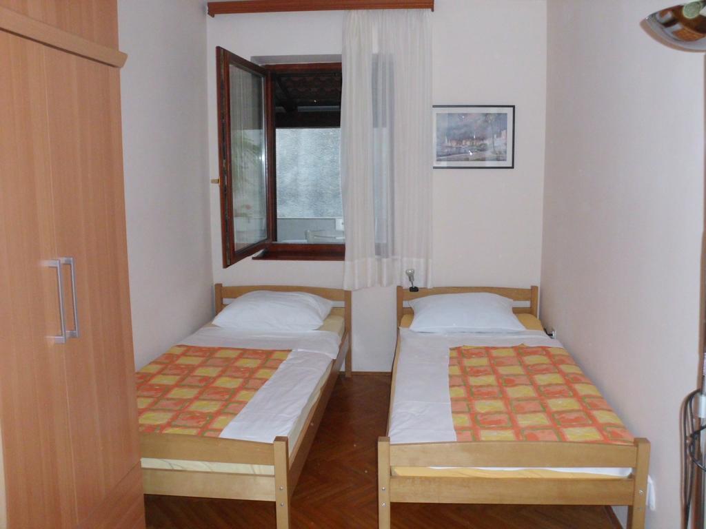 Apartment Maria Poreč Zimmer foto